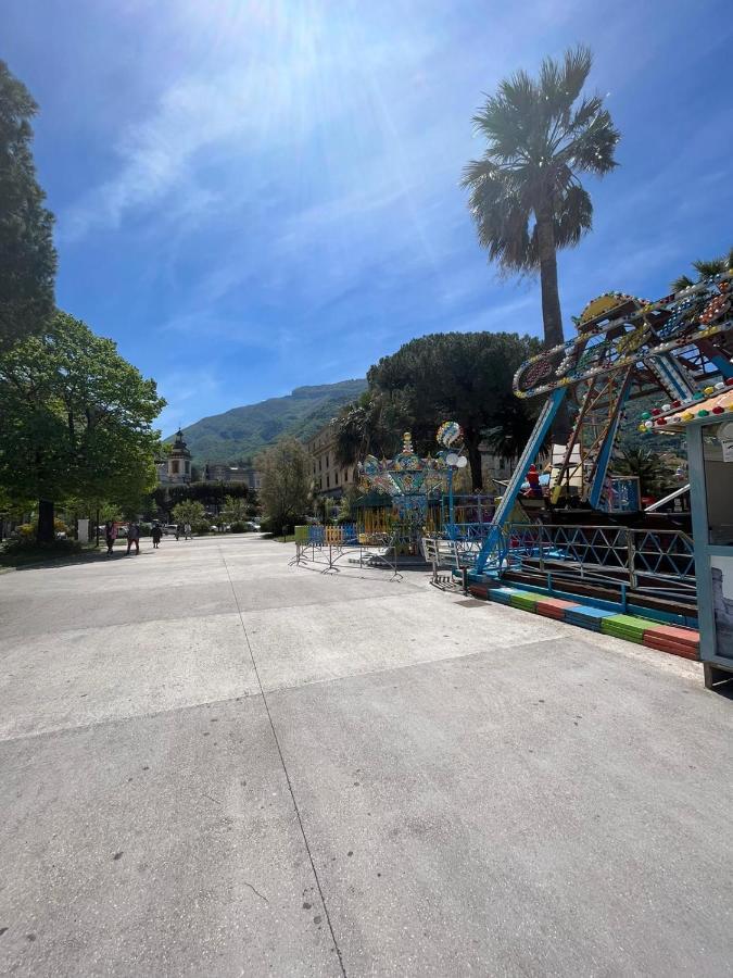 Апартаменты Centro Stabia Кастелламмаре-ди-Стабия Экстерьер фото
